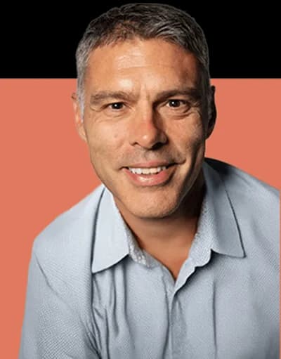 Portrait of Gregory Menvielle